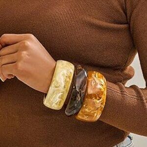Wide Chunky 3pcs Colorful Resin Acrylic Bangle Bracelet Set Wide Fashion Trend